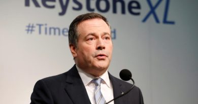 Canada’s Alberta cuts business tax rate, unveils C$10 billion infrastructure program