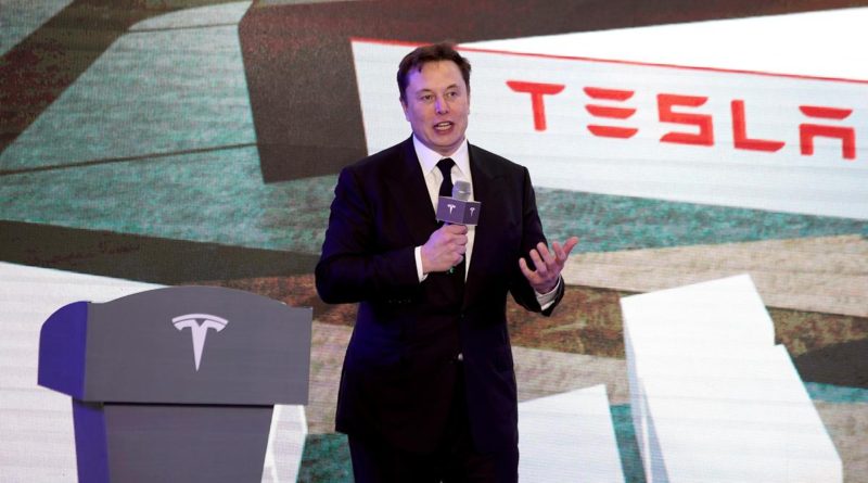 Tesla’s Musk hints of battery capacity jump ahead of industry event