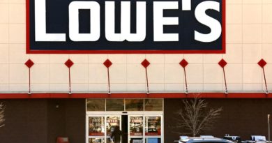 Lowe’s seen gaining on Home Depot in lockdown DIY boom
