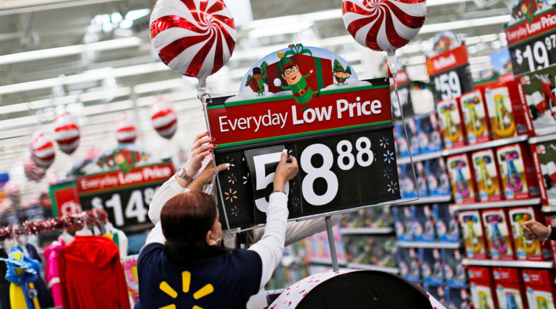Walmart looks to hire 20,000 workers to help pack and ship holiday orders this year