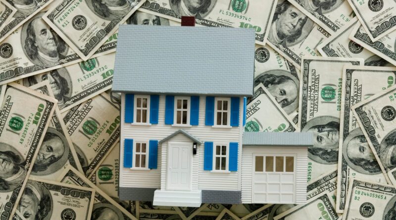 2024 Tax Refunds: How to Get the Most Money Back From Your House